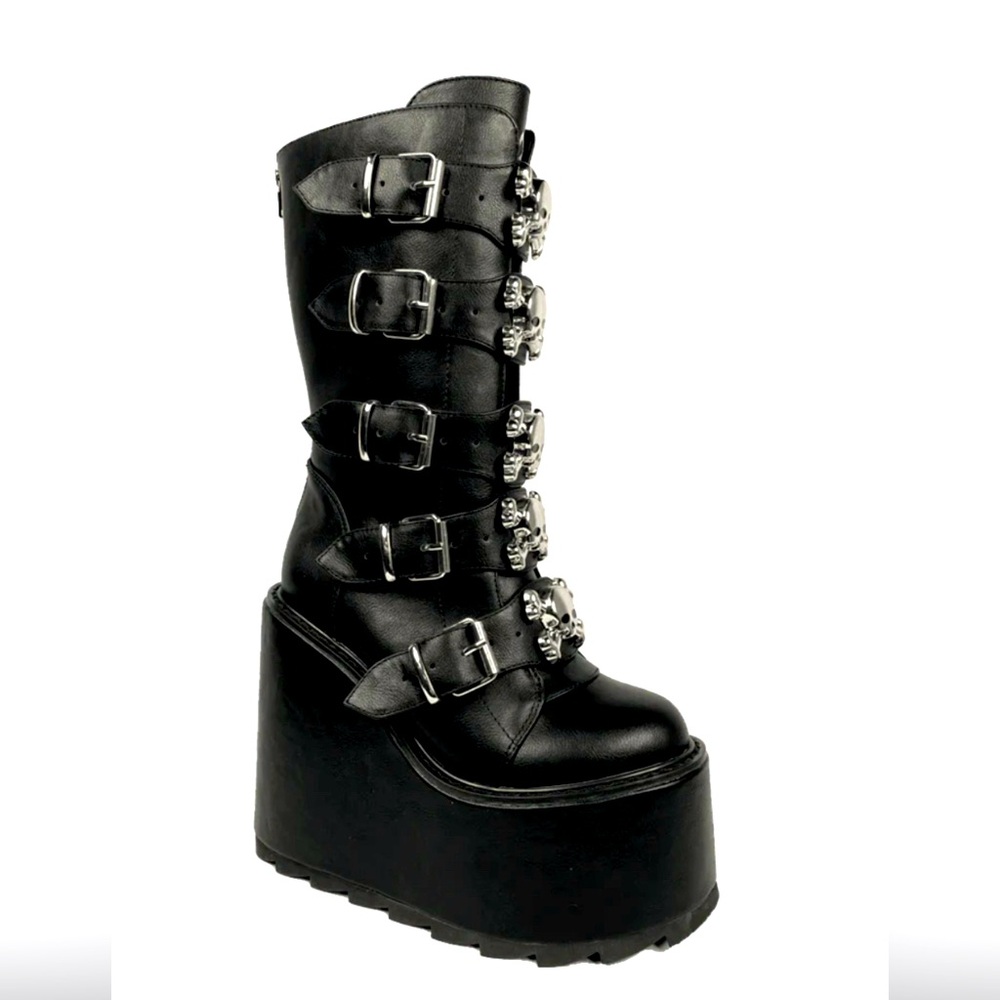 YRU —/• Women’s 10~ ☠️ X skulls Platform Boots BNWT